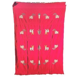 Christmas Tablecloth Red Embroidered Needlepoint Vintage Rectangular‎